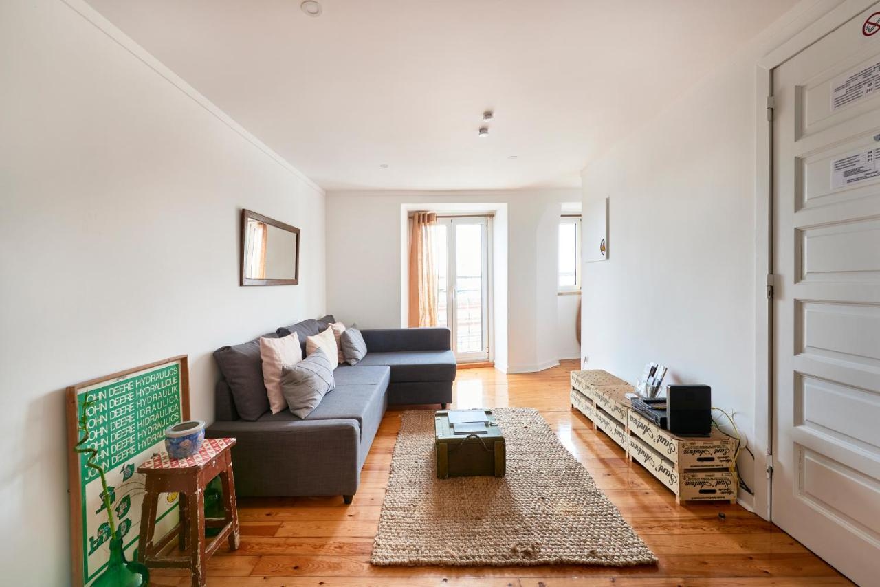 Cozy Flat In Santa Apolonia Apartment ลิสบอน ภายนอก รูปภาพ